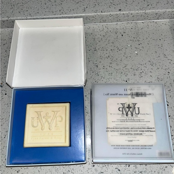 UWP Luxe Fine Paper & Soap 5 oz bars. MINT WITH BLUE AGAVE & WHITE TEA Set of 2 - Picture 2 of 4